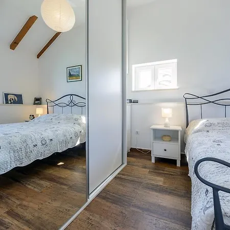 Island Oasis Apartment